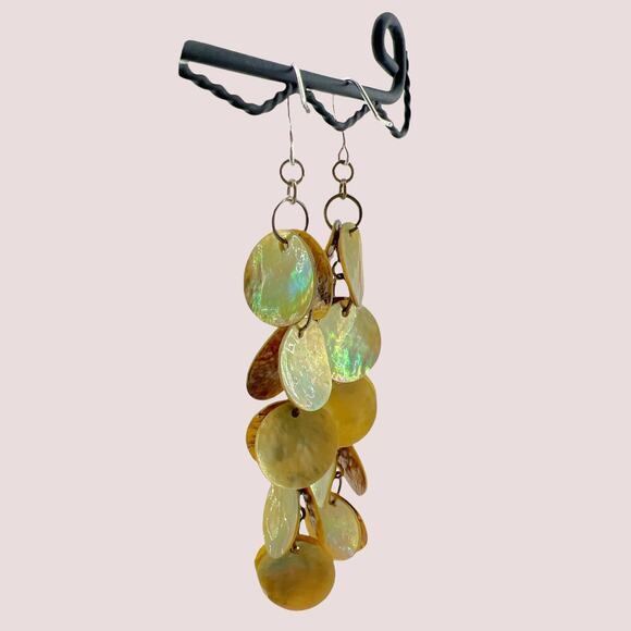 Gold Large Shell Earrings on Gold Tone Wires - Picture 3 of 4